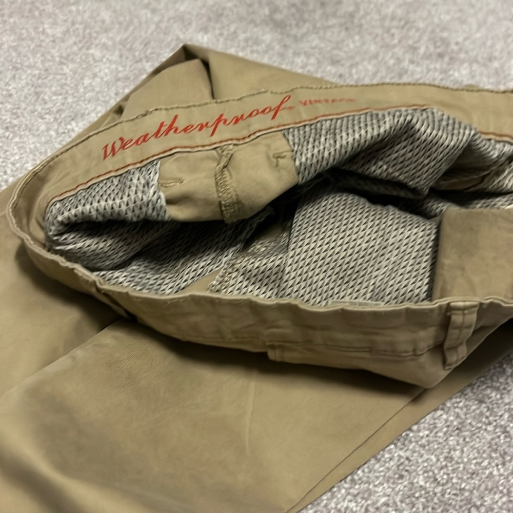 Khaki Weatherproof brand pants 34x32